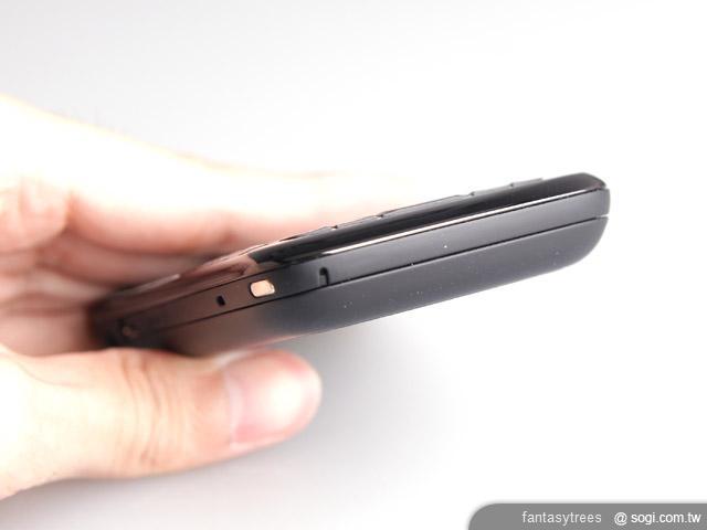 黑莓Bold 9780 時尚商務更進階