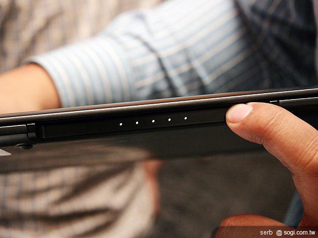 MOTO ATRIX電腦手機 搭遠傳資費開賣 MOTO ATRIX電腦手機 搭遠傳資費開賣