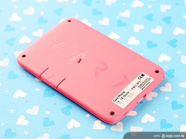 世界最薄名片手機 CARD PHONE CM1