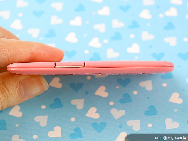 世界最薄名片手機 CARD PHONE CM1