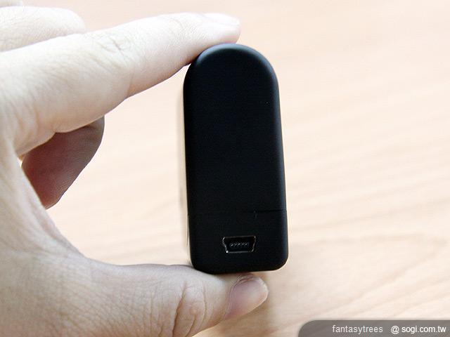 CHENNOR CHP-56行動電源 擁有多種接頭 CHENNOR CHP-56行動電源 擁有多種接頭