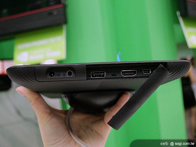 東芝Regza AT300搶先看【Computex2011】 東芝Regza AT300搶先看【Computex2011】