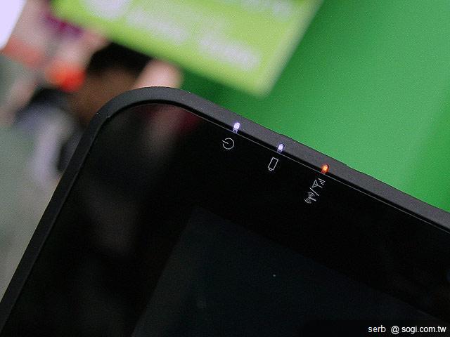 東芝Regza AT300搶先看【Computex2011】 東芝Regza AT300搶先看【Computex2011】