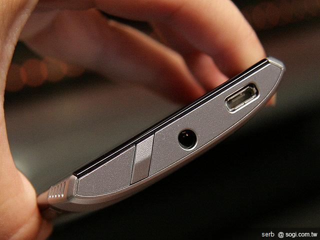 Anna娛樂新旗艦NOKIA X7-00 1萬6有找 Anna娛樂新旗艦NOKIA X7-00 1萬6有找