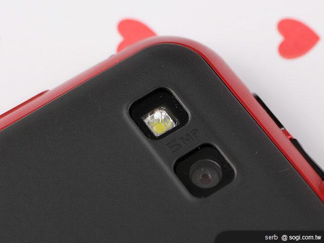 MOTO DEFY 玩潮紅 翻玩酷夏 MOTO DEFY 玩潮紅 翻玩酷夏