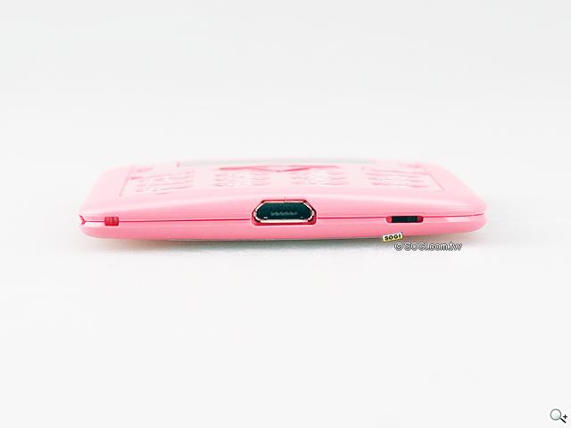 世界最薄名片手機 CARD PHONE CM1