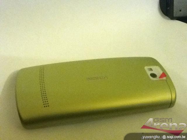 Anna新機現身 NOKIA N5諜照曝光 Anna新機現身 NOKIA N5諜照曝光