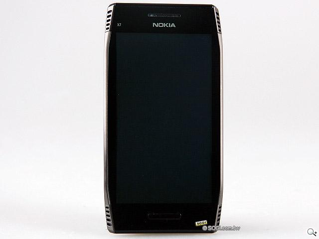 NOKIA X7-00 嶄新OS 普普風智慧新作 NOKIA X7-00 嶄新OS 普普風智慧新作