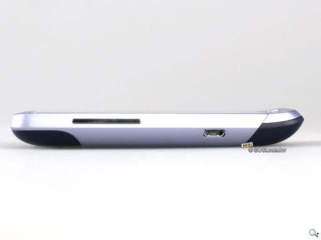 HTC Salsa讓你一手掌握臉書動態