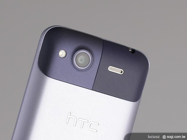 HTC Salsa讓你一手掌握臉書動態