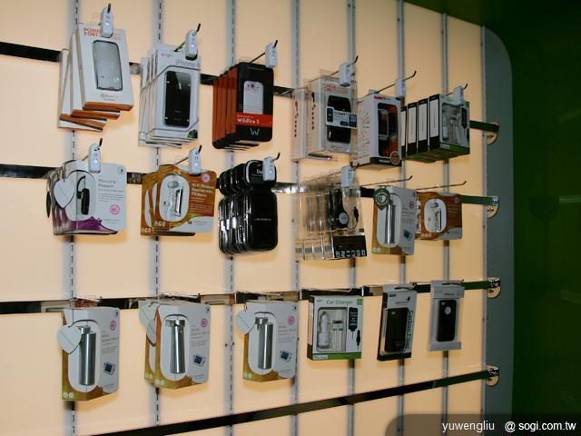 電信三雄威秀旗艦店開張 多款新機曝光