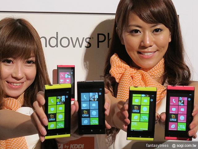 強!首款芒果機TOSHIBA IS12T現身 強!首款芒果機TOSHIBA IS12T現身