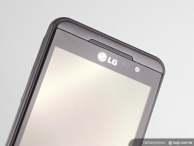 LG Optimus 3D 帶動裸視3D新風潮