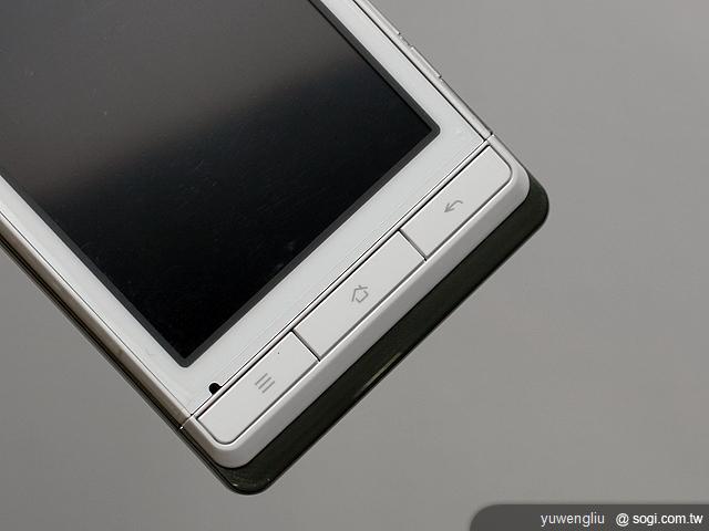 Sharp SH-13C 無線充電日系智慧機