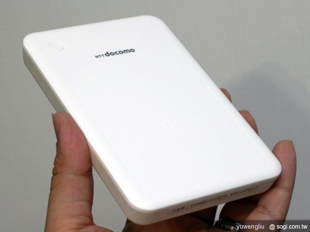 Sharp SH-13C 無線充電日系智慧機