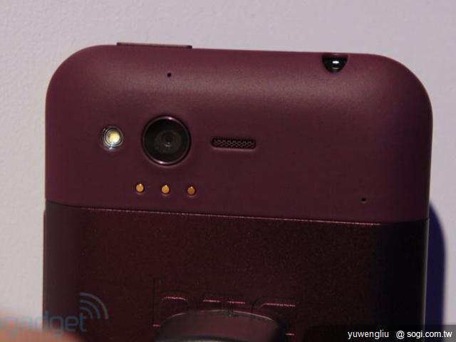 HTC Rhyme旋律機紐約發表!實機動手玩 HTC Rhyme旋律機紐約發表!實機動手玩