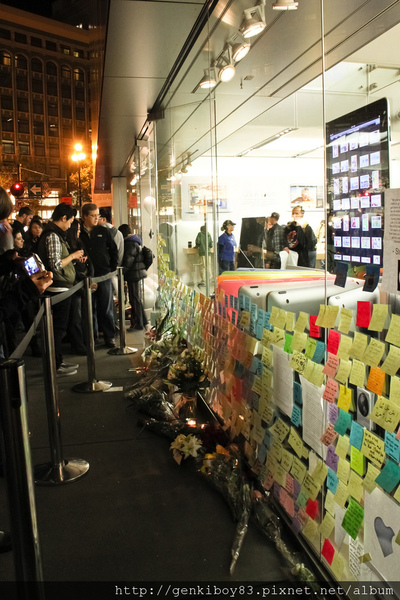 Steve Jobs上雲端後的Apple Store Steve Jobs上雲端後的Apple Store