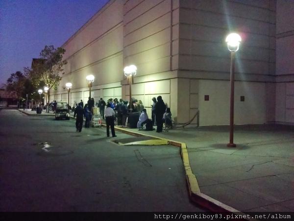 iPhone 4S排隊大作戰、開箱測試 iPhone 4S排隊大作戰、開箱測試