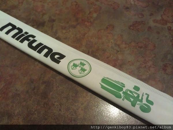 iPhone 4S/HTC Sensation拍照測試比較 iPhone 4S/HTC Sensation拍照測試比較