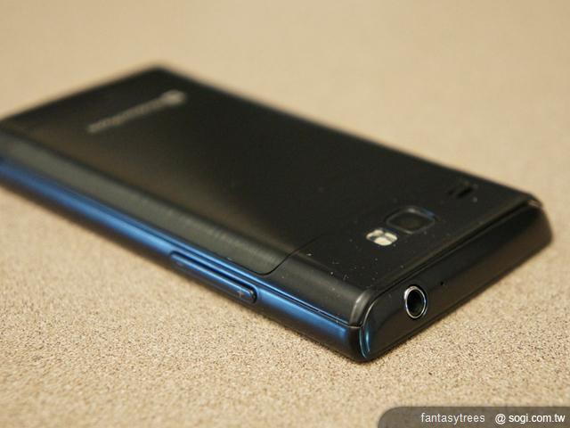 GALAXY S II也吃芒果?三星Focus S、Flash現身 GALAXY S II也吃芒果?三星Focus S、Flash現身