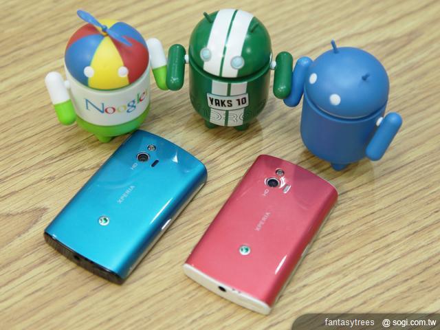 SE XPERIA mini推彩殼、Android 2.3.4更新