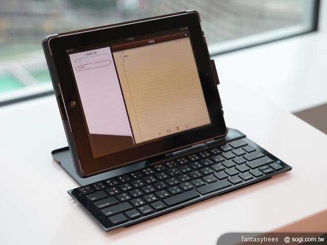 羅技推週邊配件 iPad 2變身變形平板