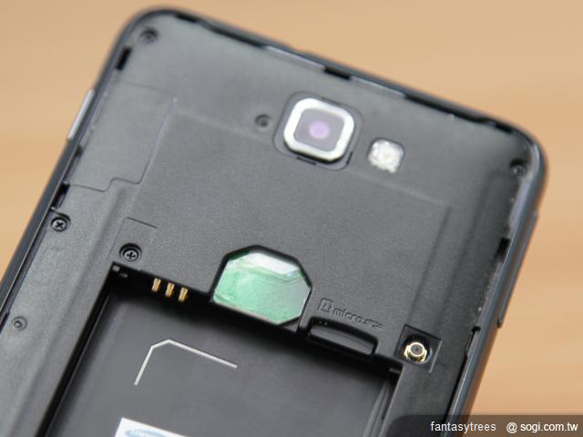 三星GALAXY Note 跨越手機與平板的界限