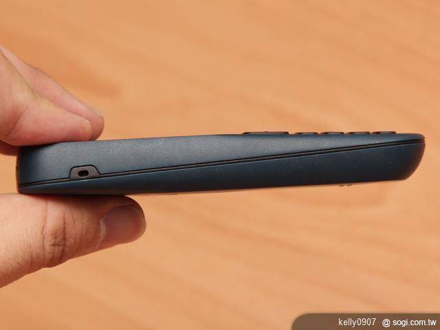 NOKIA 100 超平價實用手機