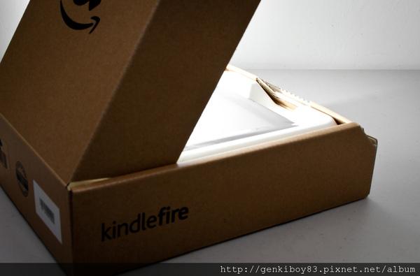 亞馬遜之火～Amazon Kindle Fire開箱&系統完整攻略