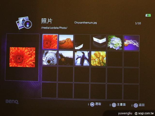 BenQ GP2迷你投影機 iPhone隨插即播 資訊月首賣