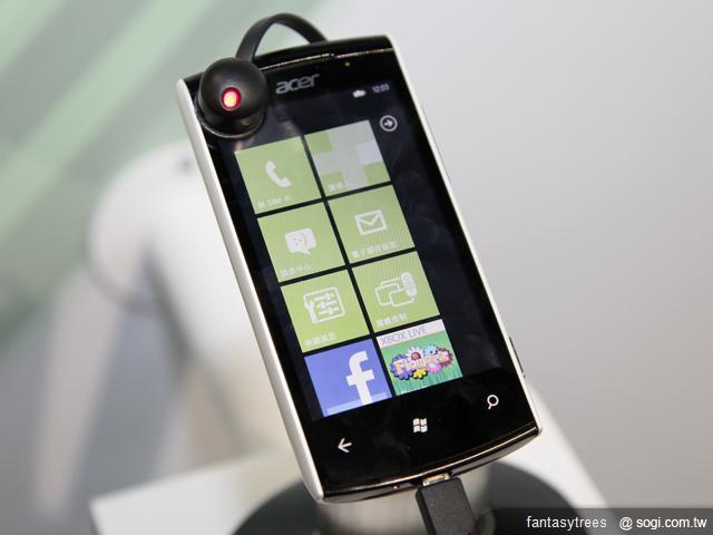 資訊月主題館 手機、平板、APP玩透透【100資訊月】