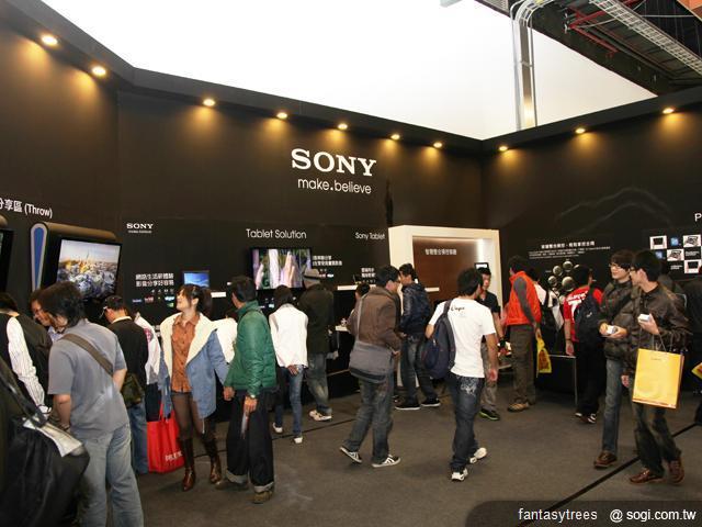 資訊月主題館 手機、平板、APP玩透透【100資訊月】