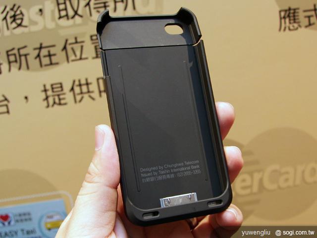 悠遊卡NFC背夾 讓iPhone 4也能當信用卡