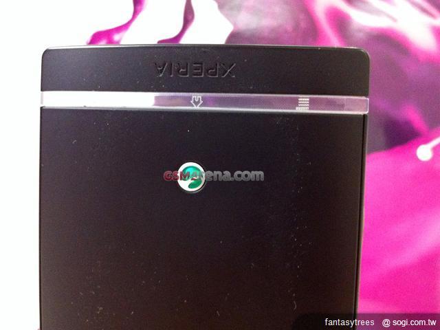 SE XPERIA Arc HD再現 美型設計一覽無遺 SE XPERIA Arc HD再現 美型設計一覽無遺