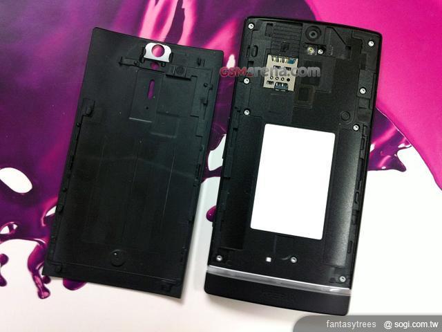 SE XPERIA Arc HD再現 美型設計一覽無遺 SE XPERIA Arc HD再現 美型設計一覽無遺