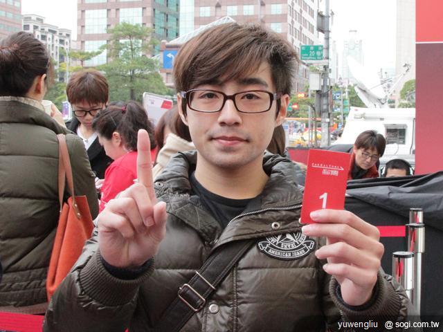 iPhone 4S 電信三雄與蘋果同步開賣