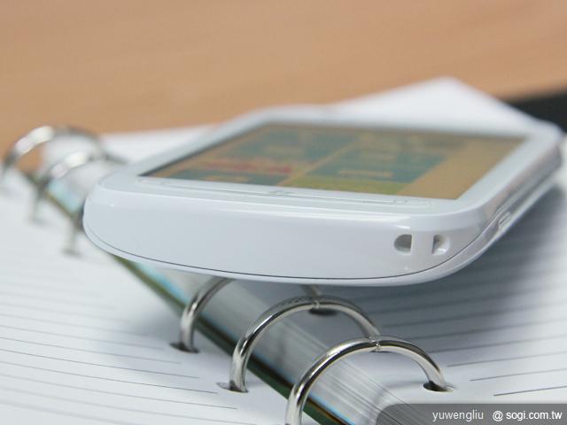 NOKIA Lumia 710 來自北歐的超值芒果