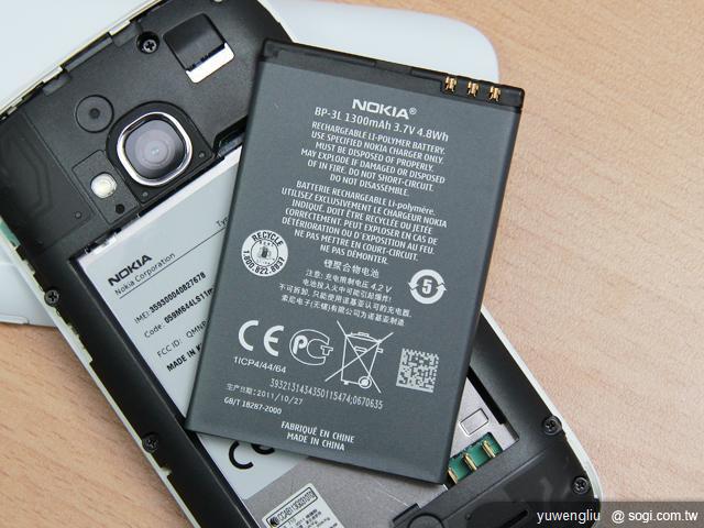 NOKIA Lumia 710 來自北歐的超值芒果