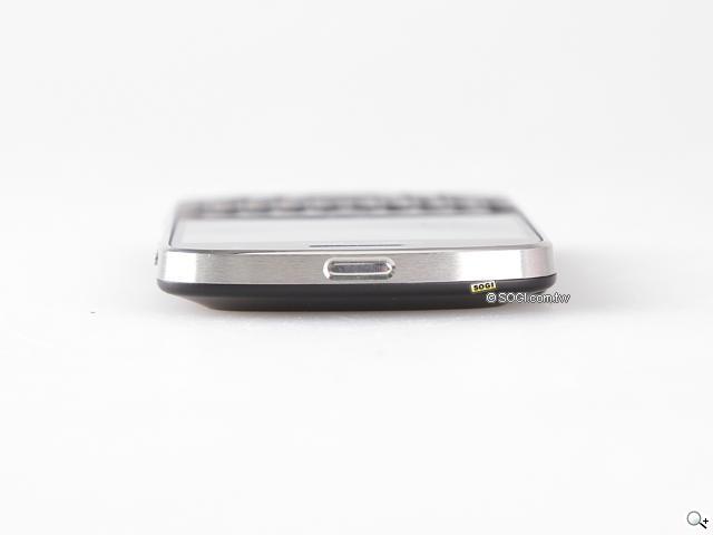 BlackBerry Bold 9900 輕薄黑莓旗艦 BlackBerry Bold 9900 輕薄黑莓旗艦