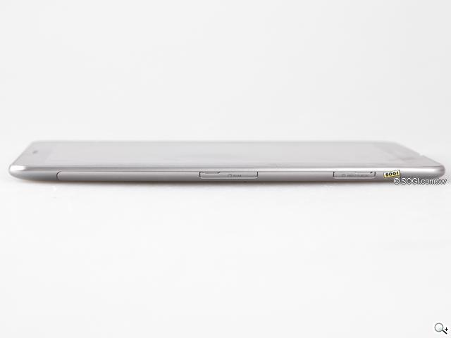 三星GALAXY Tab 7.7平板 輕薄精緻質感優 三星GALAXY Tab 7.7平板 輕薄精緻質感優