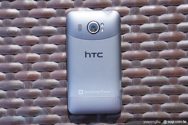 HTC TITAN II發表 相機升級1600萬畫素【CES 2012】 HTC TITAN II發表 相機升級1600萬畫素【CES 2012】