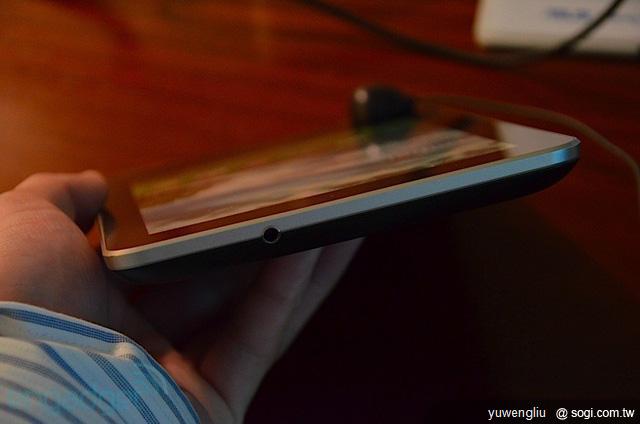 ASUS Eee Pad三連發 至尊平板再升級【CES 2012】 ASUS Eee Pad三連發 至尊平板再升級【CES 2012】