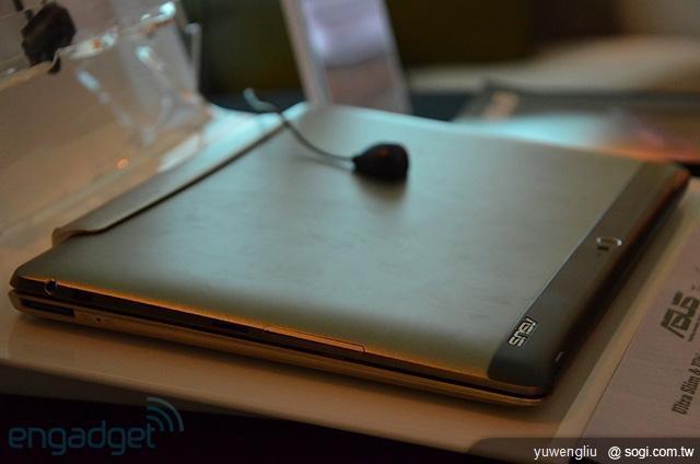 ASUS Eee Pad三連發 至尊平板再升級【CES 2012】 ASUS Eee Pad三連發 至尊平板再升級【CES 2012】