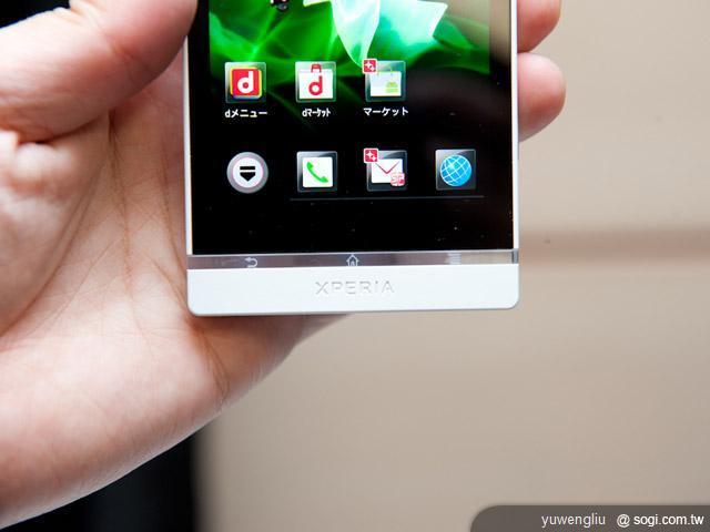 日本DoCoMo推SE XPERIA NX、Acro HD雙機 日本DoCoMo推SE XPERIA NX、Acro HD雙機