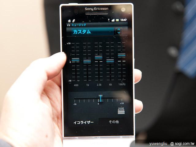日本DoCoMo推SE XPERIA NX、Acro HD雙機 日本DoCoMo推SE XPERIA NX、Acro HD雙機