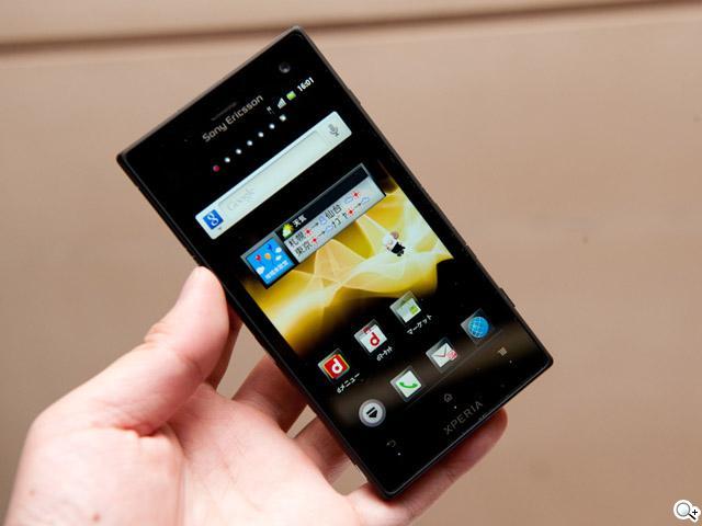 日本DoCoMo推SE XPERIA NX、Acro HD雙機 日本DoCoMo推SE XPERIA NX、Acro HD雙機