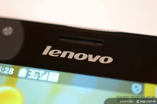 首款Intel Atom Medfield手機 聯想K800搶頭香【CES 2012】