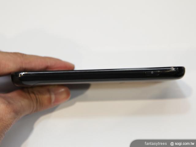 GALAXY S II LTE、Velocity 4G台灣亮相 中華電信LTE網路真行