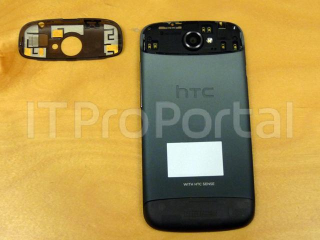 MWC2012前夕 HTC One X、S連袂曝光? MWC2012前夕 HTC One X、S連袂曝光?