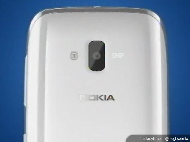 諾基亞發表41MP新機808 PureView與Lumia 900/610 諾基亞發表41MP新機808 PureView與Lumia 900/610